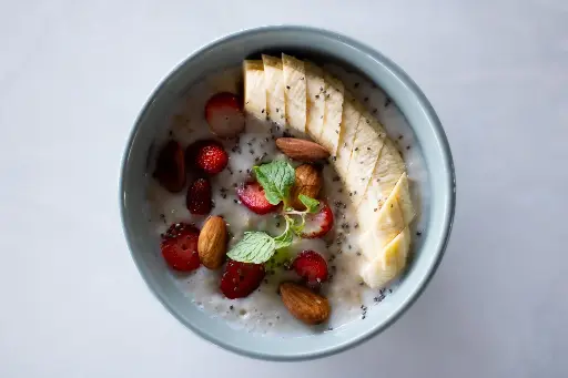 Sweet sesame tahini bowl